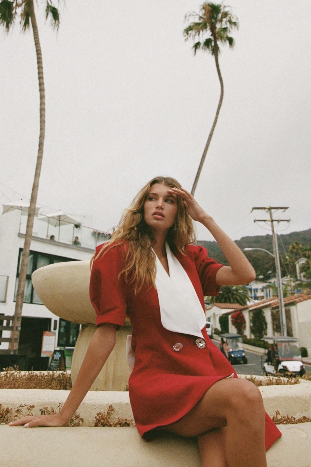 Abito Mini Estrella con Colletto a Contrasto