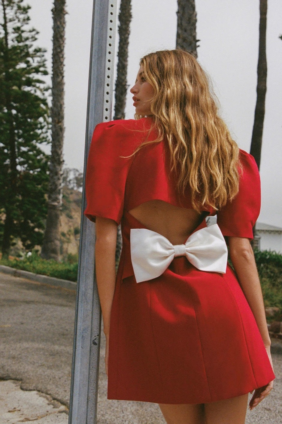 Abito Mini Estrella con Colletto a Contrasto